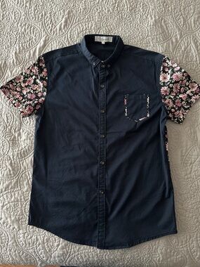 Men's Navy Short-Sleeve Button-Down Shirt with Pink Floral Sleeves